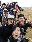 我們終於登上陡峭的山坡了（北京大學交流活動參加者霍寶茹同學提供）